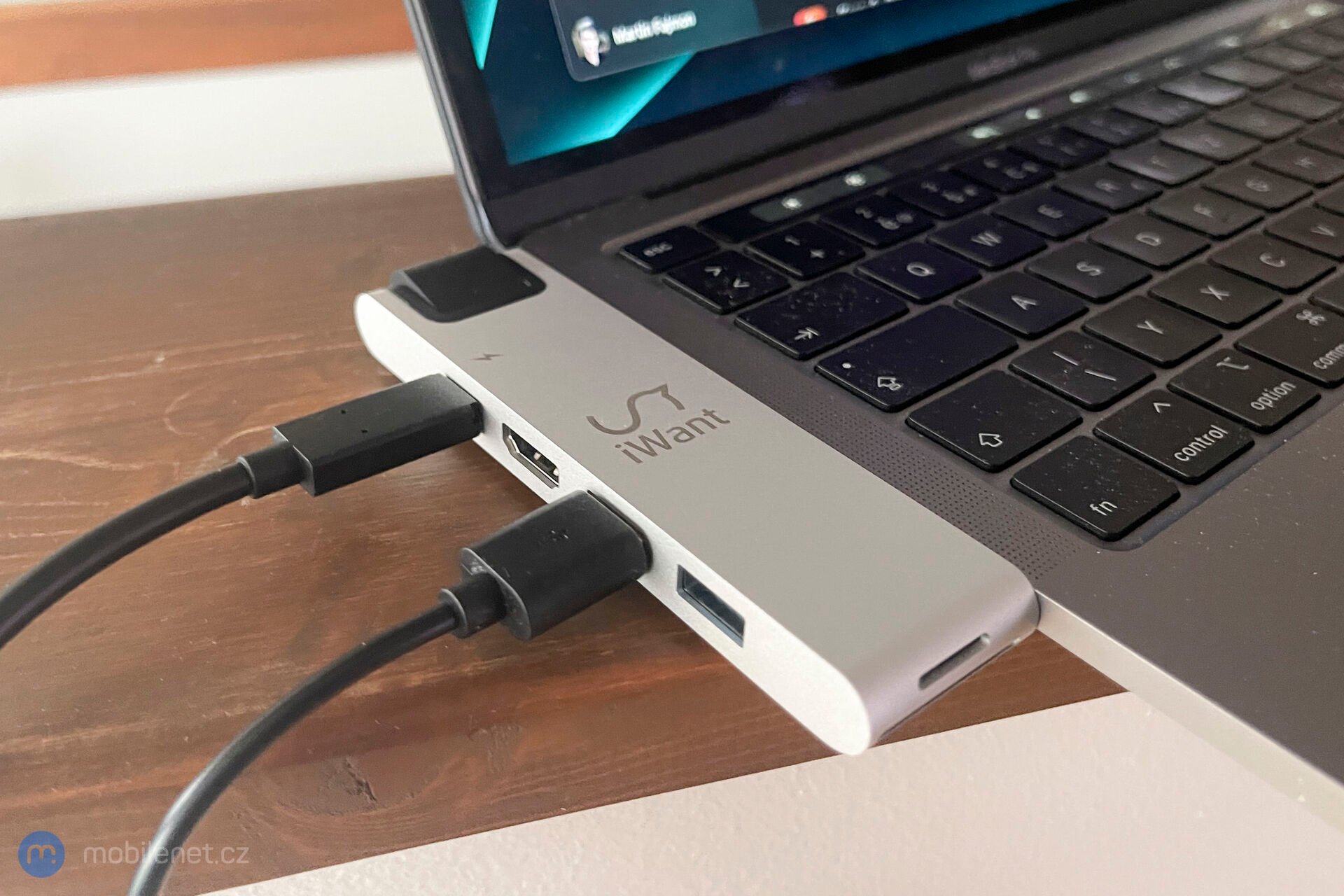 iWant USB-C HUB PRO II