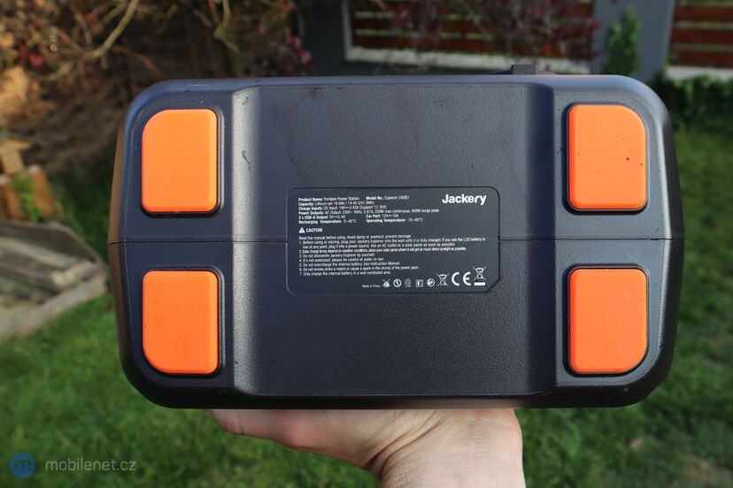 Jackery Explorer 240