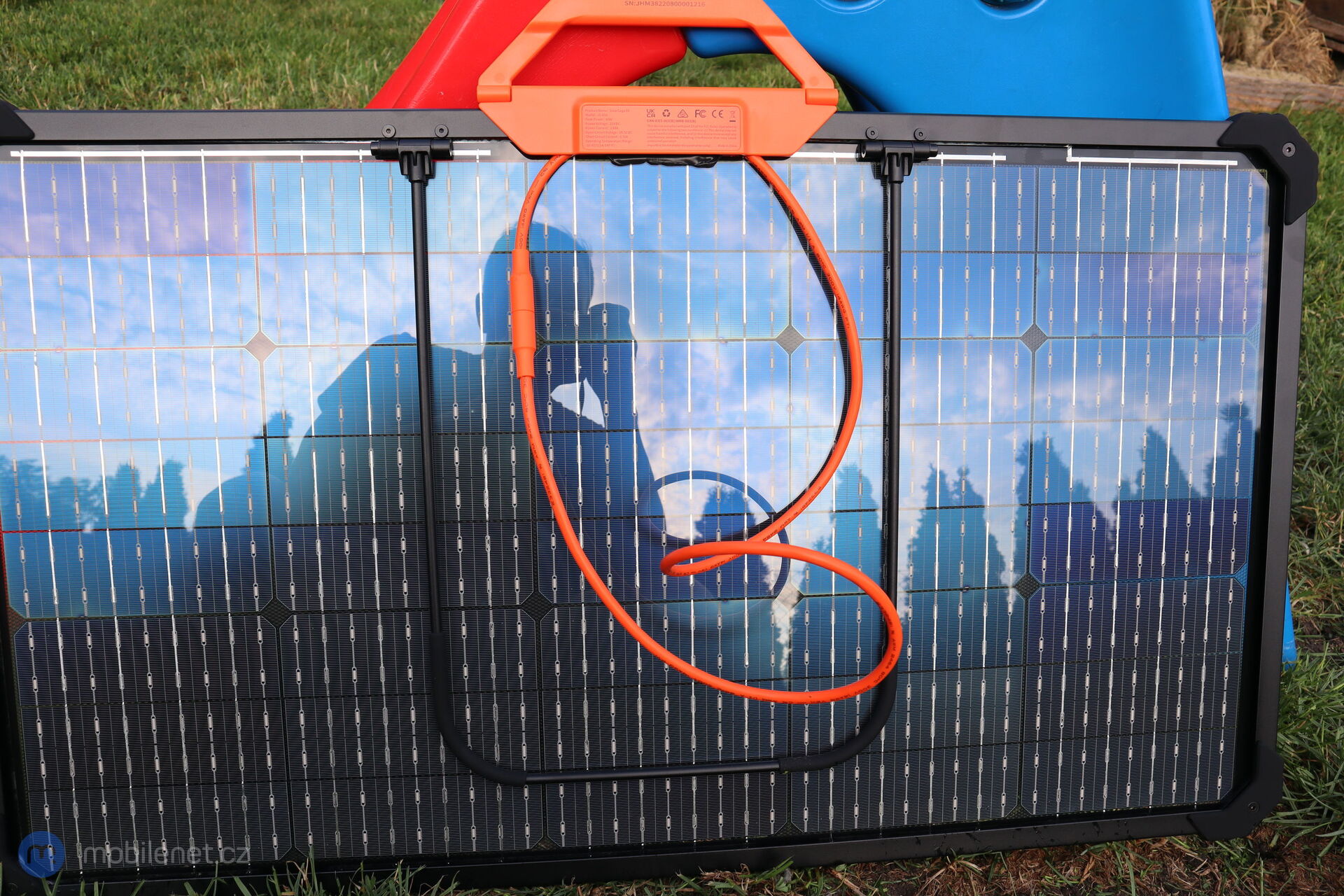 Jackery SolarSaga 80W