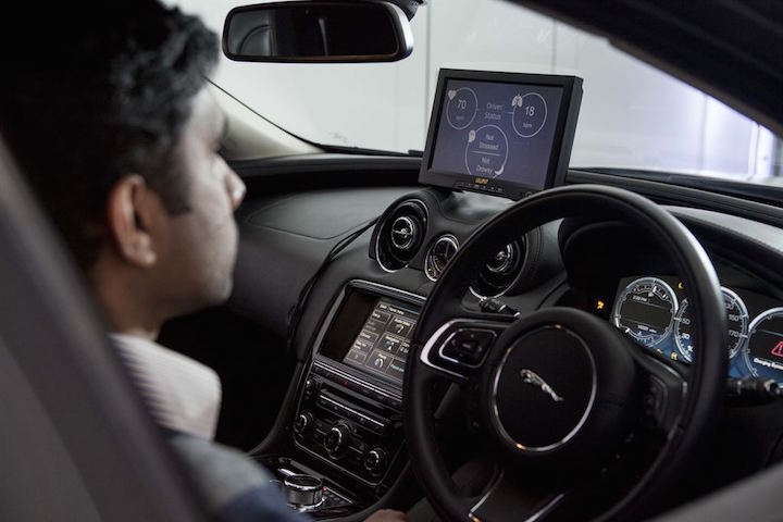 Jaguar monitorující systém řidiče