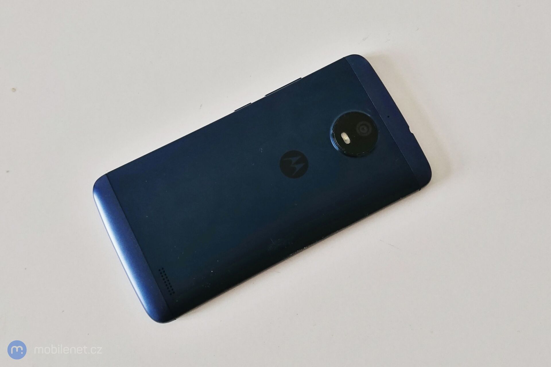 Lenovo Moto E4