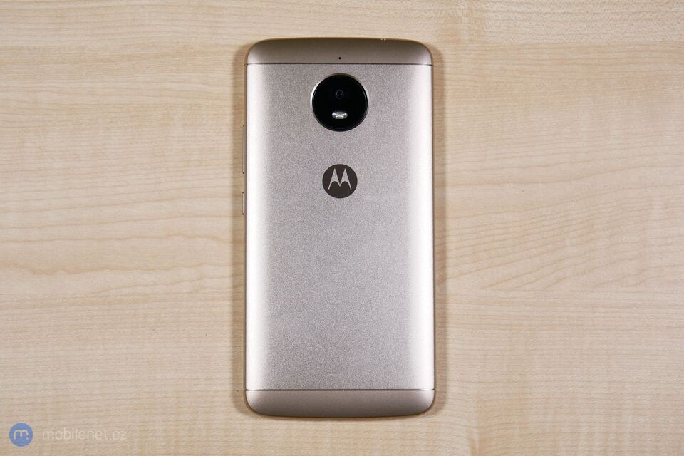 Lenovo Moto E4 Plus