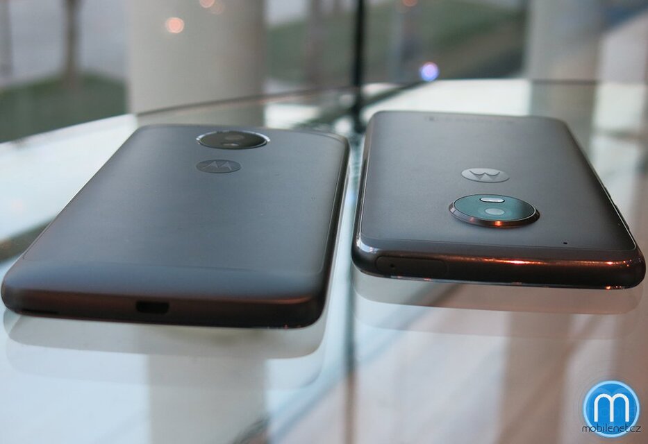 Lenovo Moto G5 Plus a Moto G5