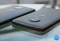 Lenovo Moto G5 Plus a Moto G5