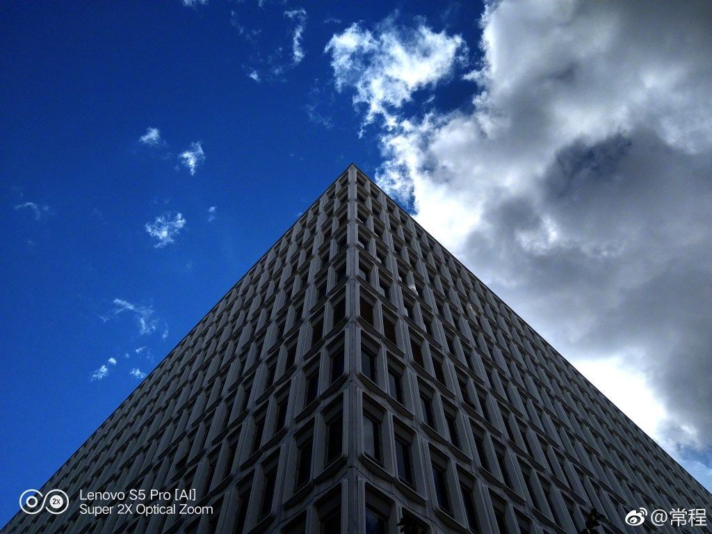 Lenovo S5 Pro