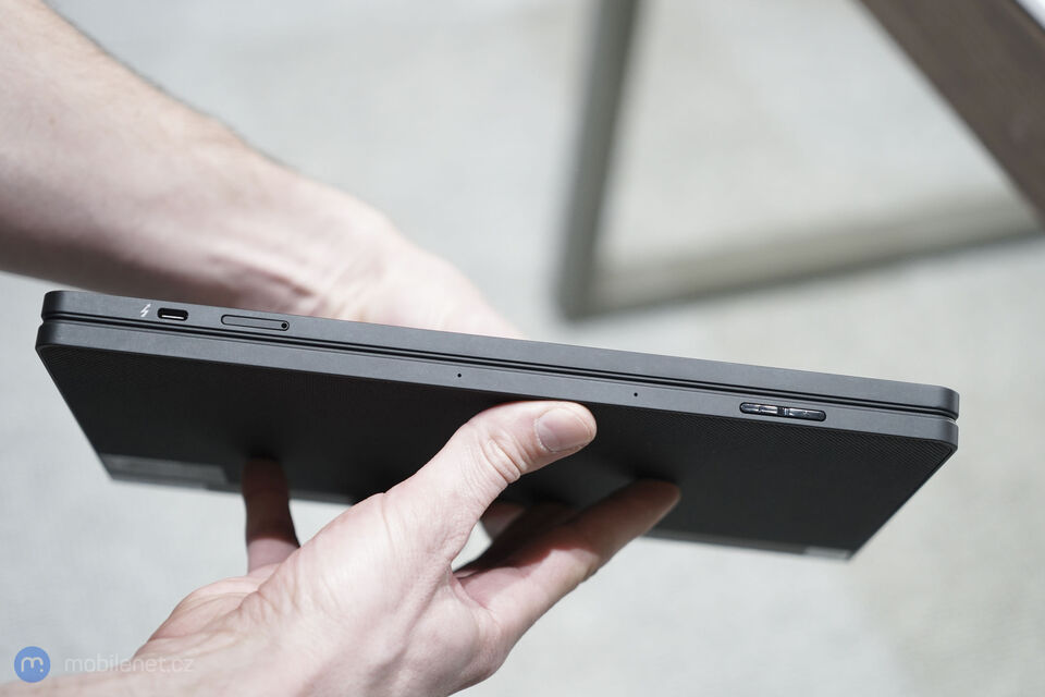 Lenovo ThinkPad X1 Fold (2022)