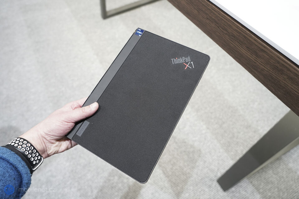 Lenovo ThinkPad X1 Fold (2022)