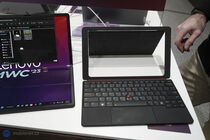 Lenovo ThinkPad X1 Fold (2022)