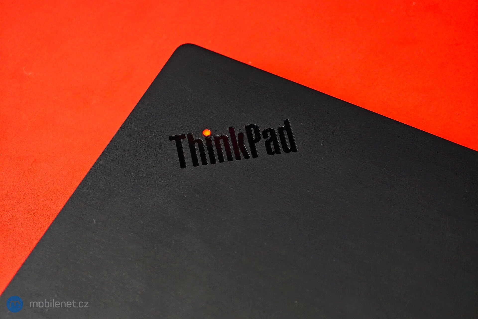 Lenovo ThinkPad X9 14 Aura Edition