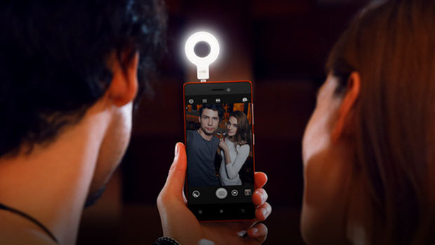 Lenovo Vibe Xtension Selfie Flash