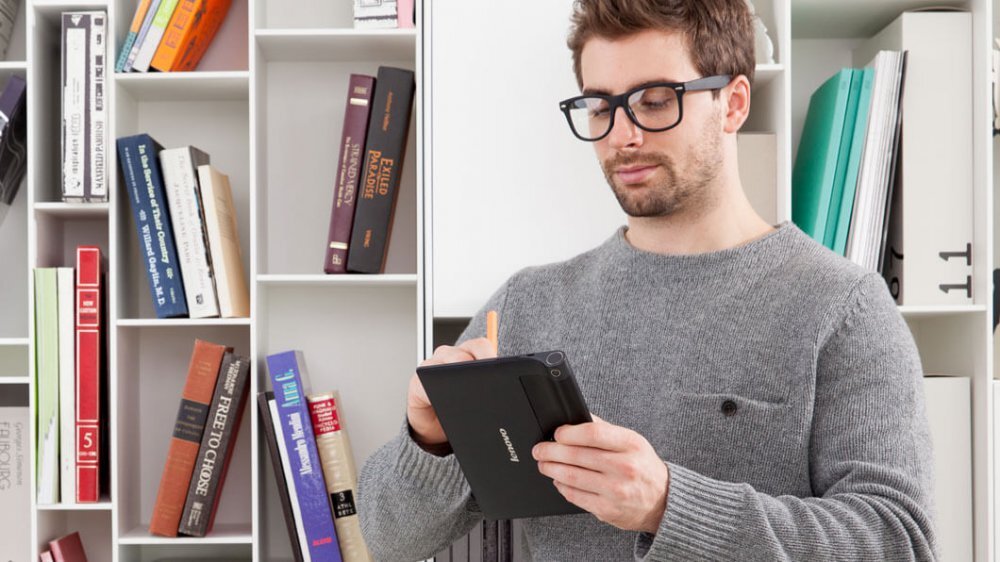 Lenovo Yoga 2 (8\" Windows)