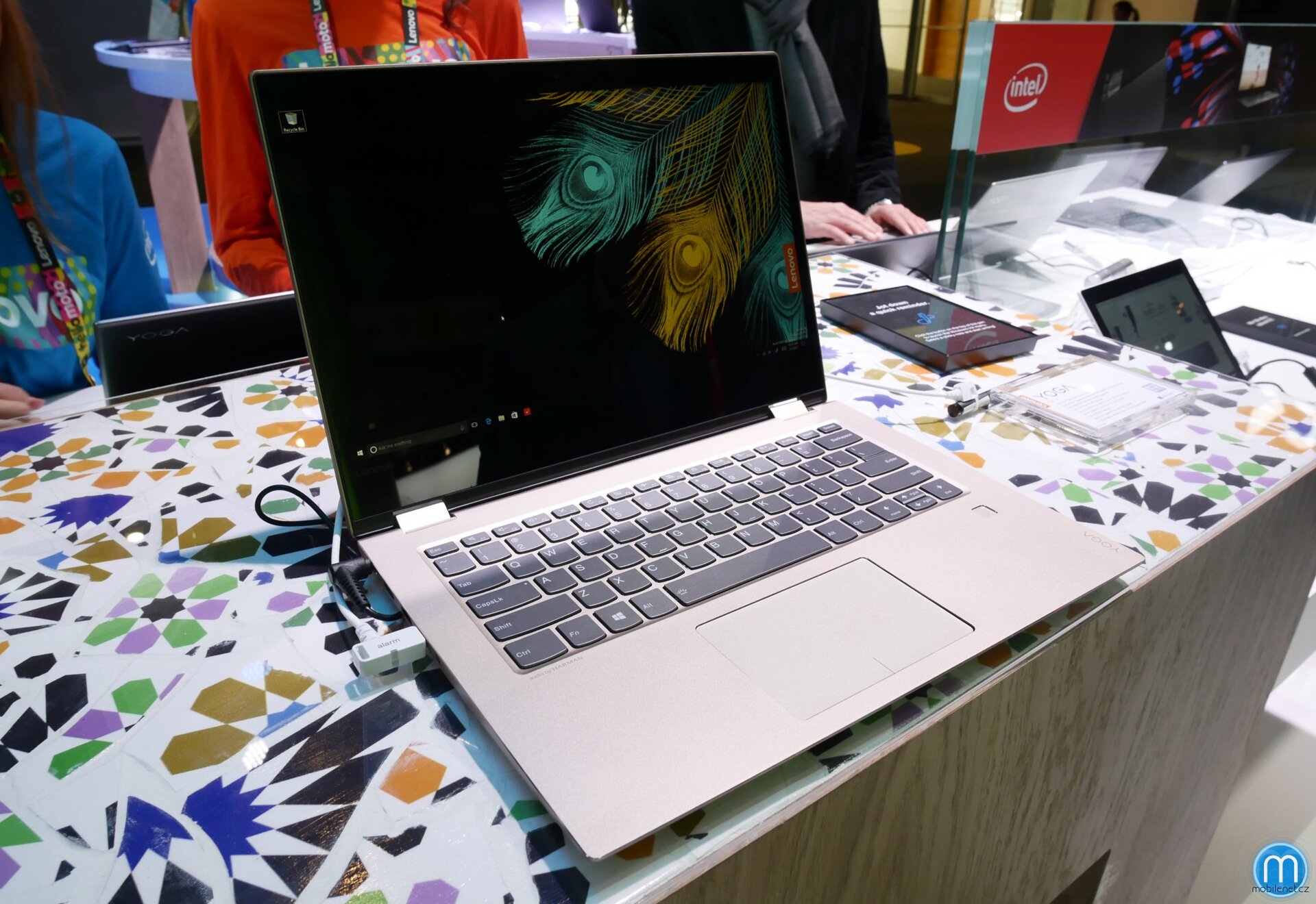 Lenovo Yoga 520