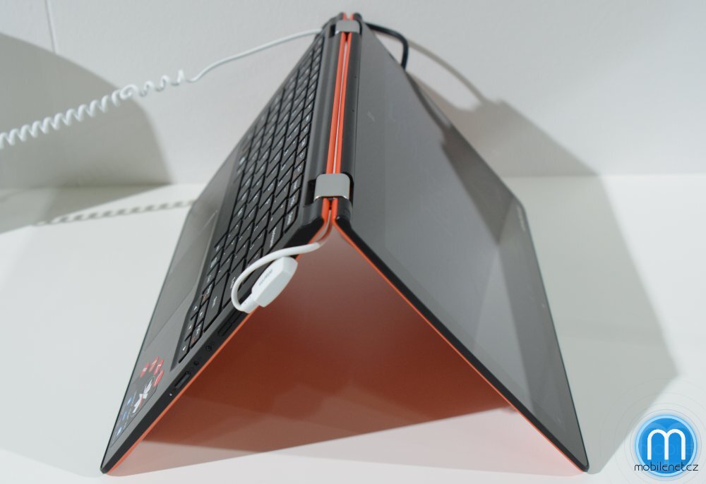 Lenovo Yoga 700