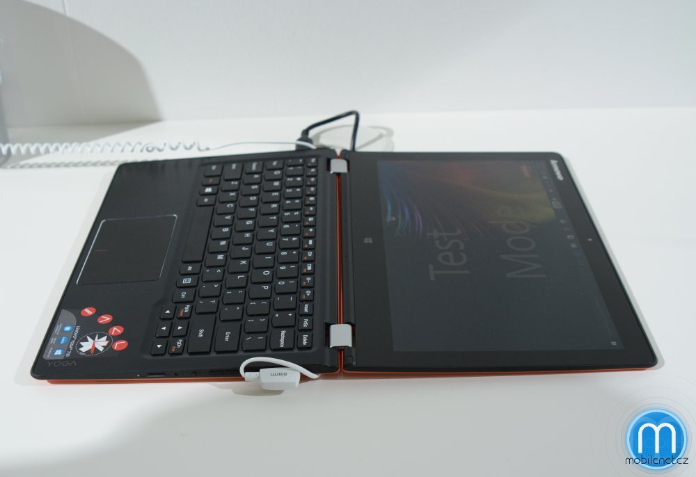 Lenovo Yoga 700