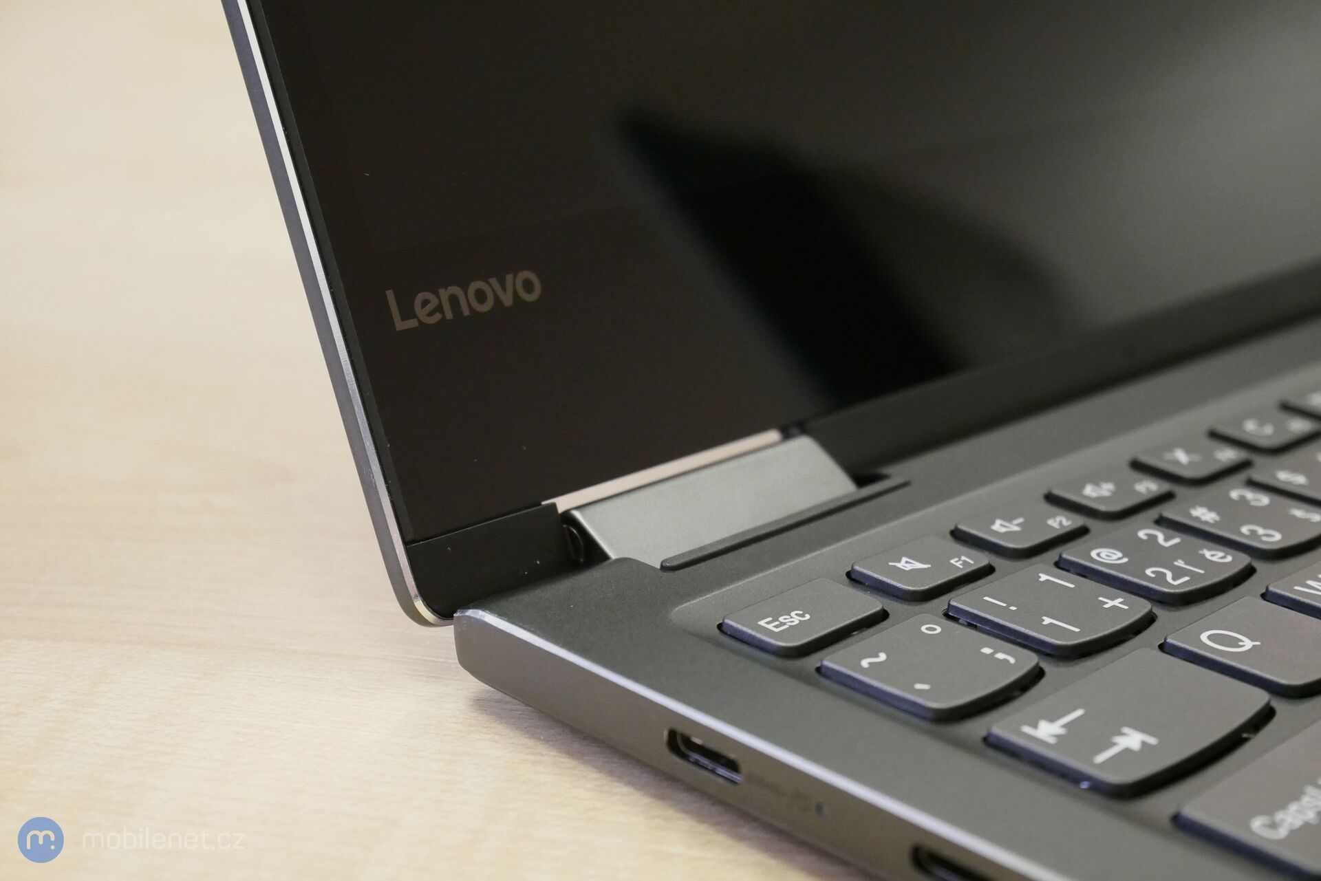 Lenovo Yoga 720-13KBR