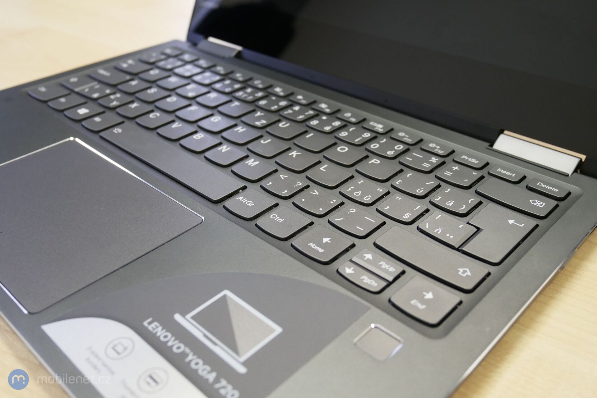 Lenovo Yoga 720-13KBR