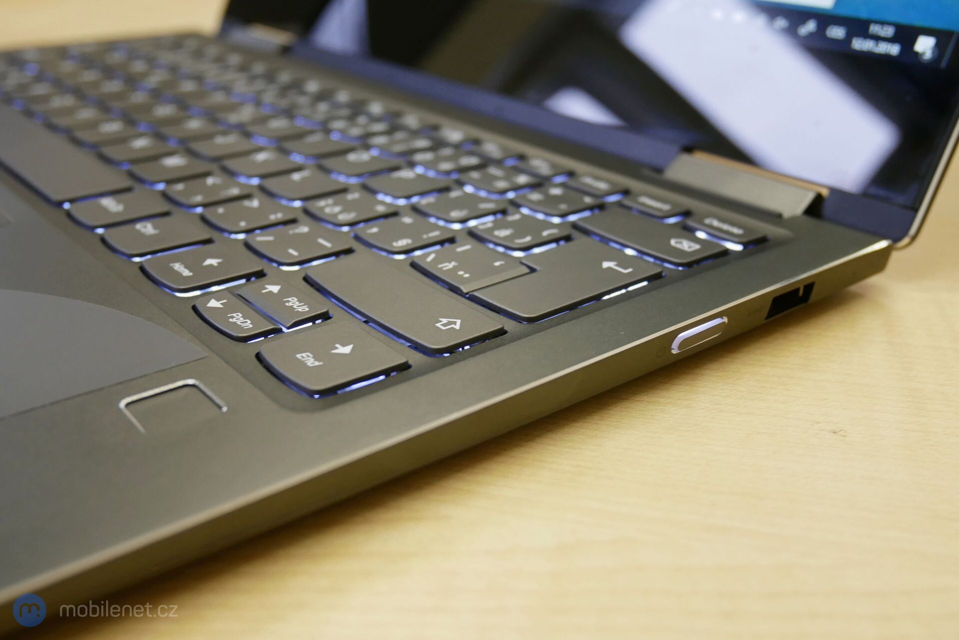 Lenovo Yoga 720-13KBR