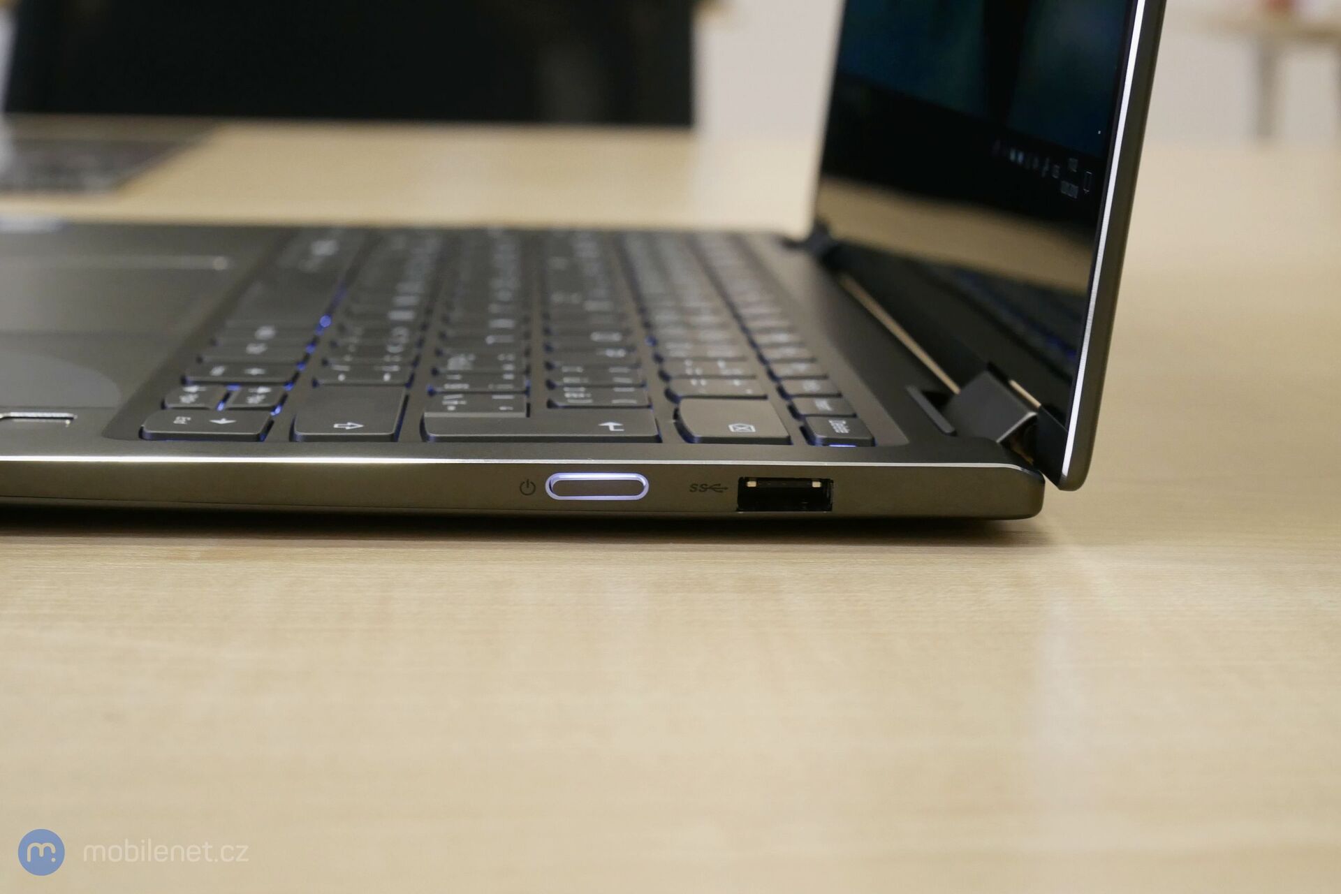 Lenovo Yoga 720-13KBR