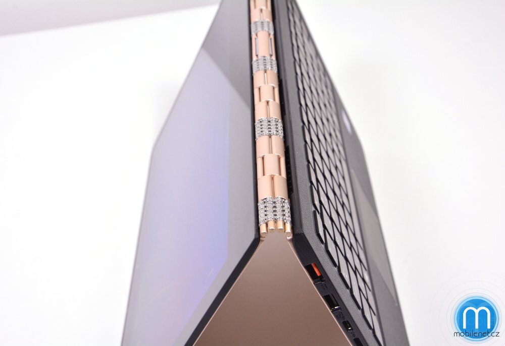 Lenovo Yoga 900