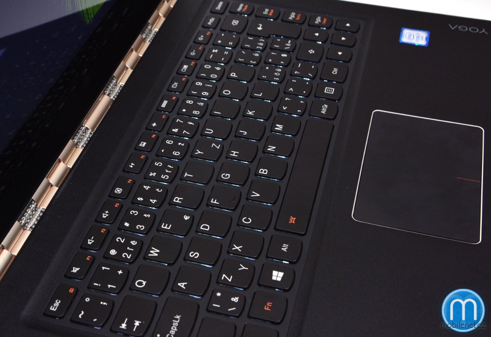 Lenovo Yoga 900