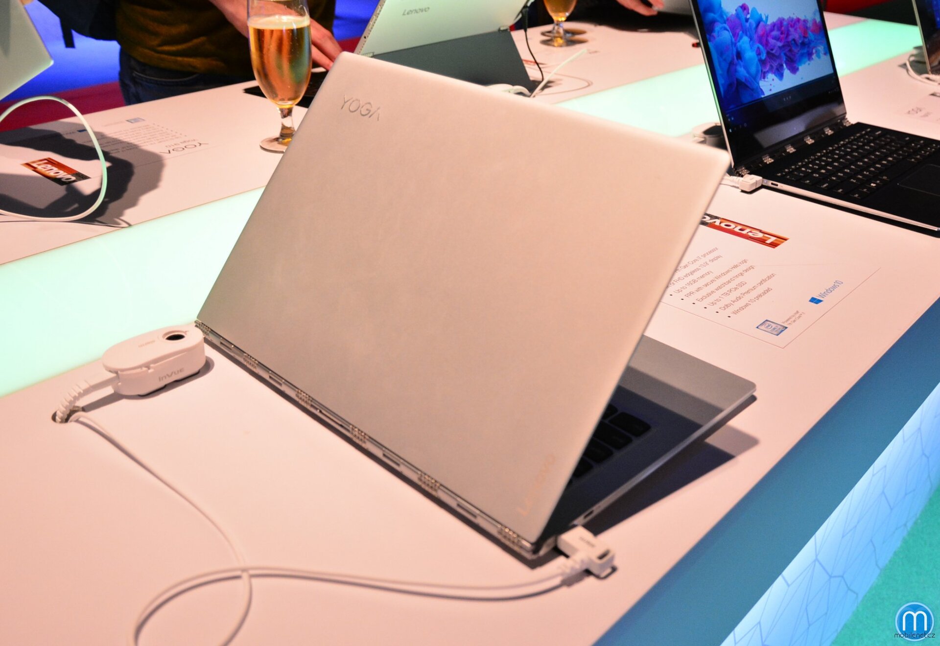 Lenovo Yoga 910
