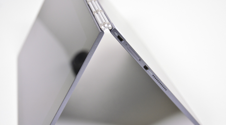 Lenovo Yoga Book