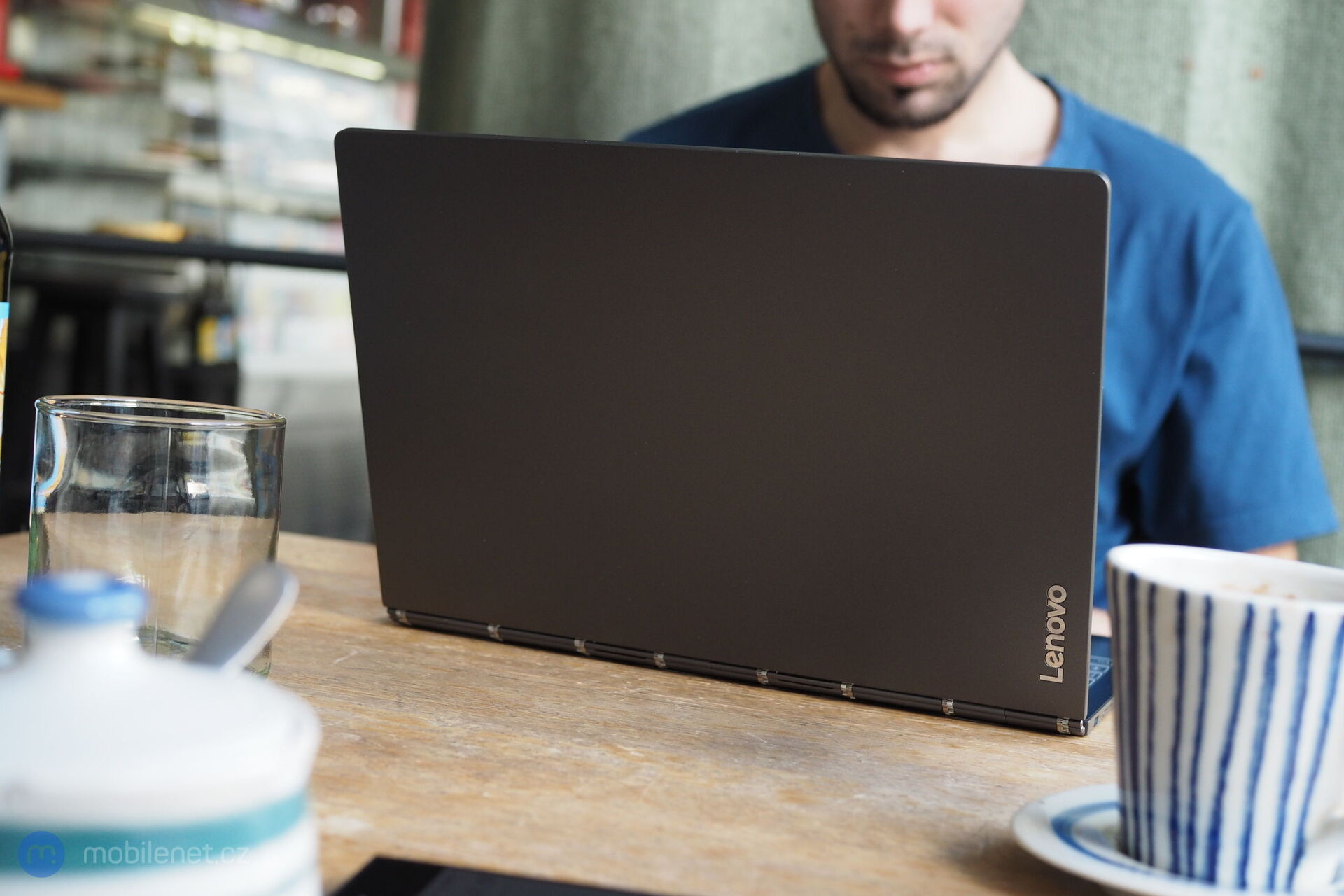 Lenovo Yoga Book C930