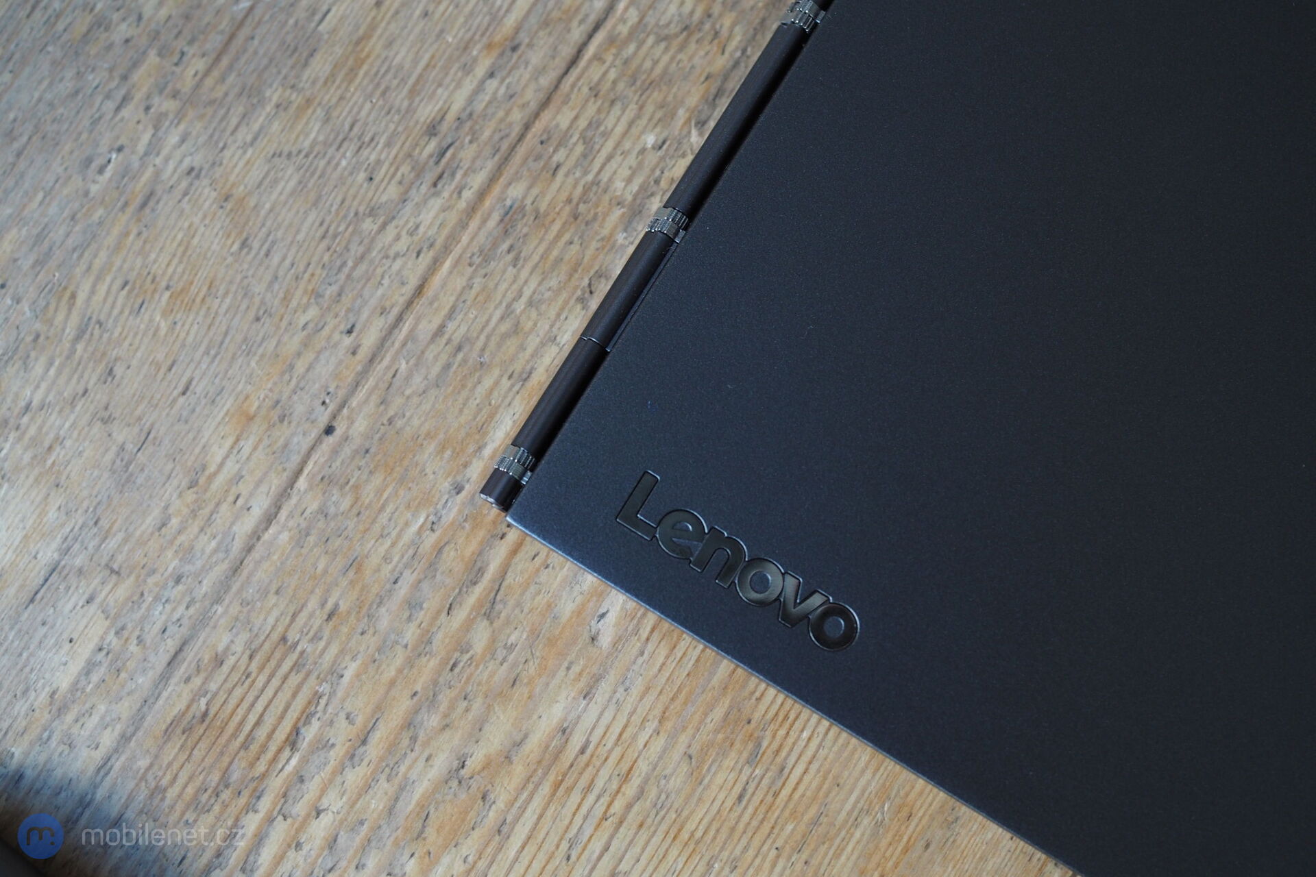 Lenovo Yoga Book C930