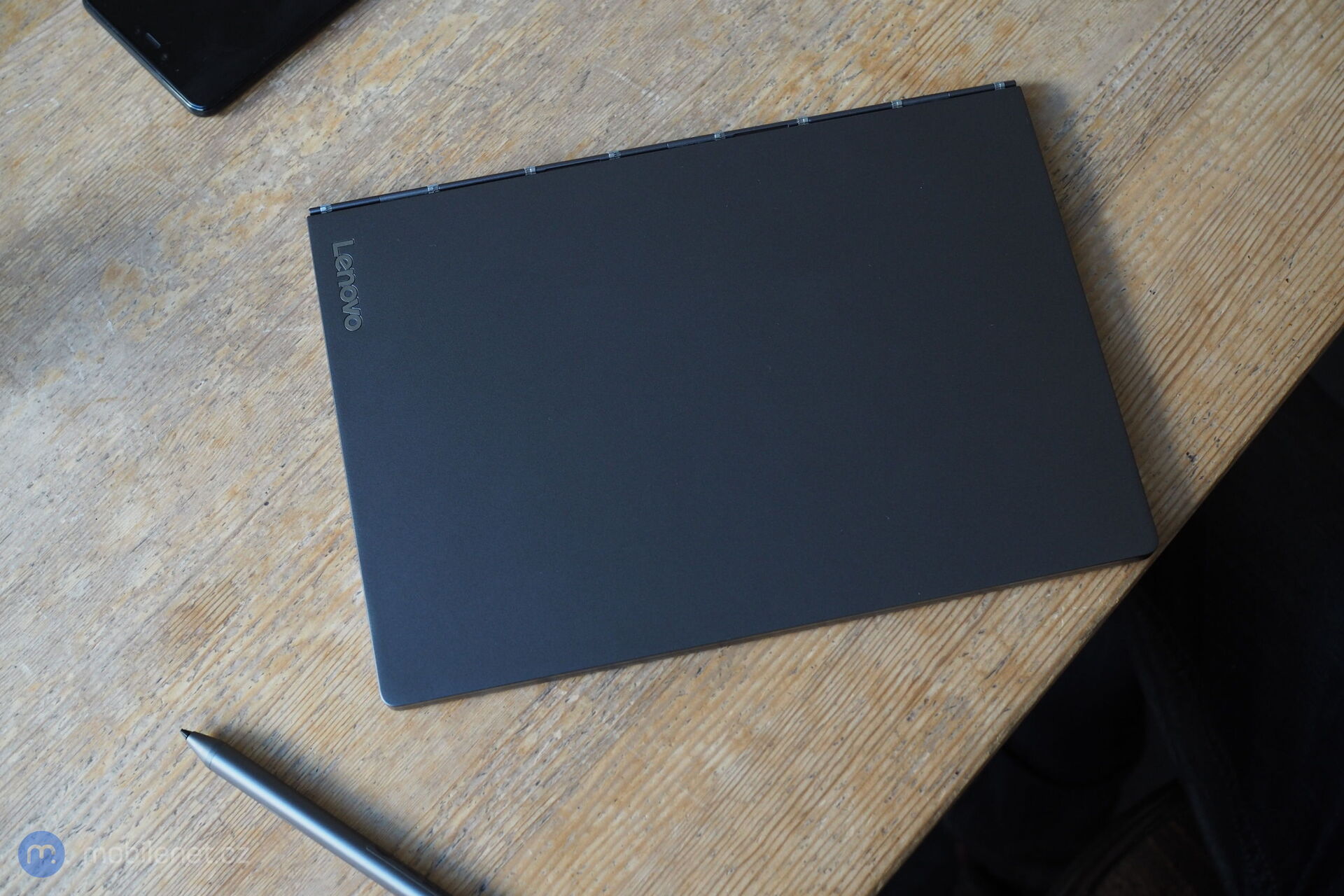 Lenovo Yoga Book C930