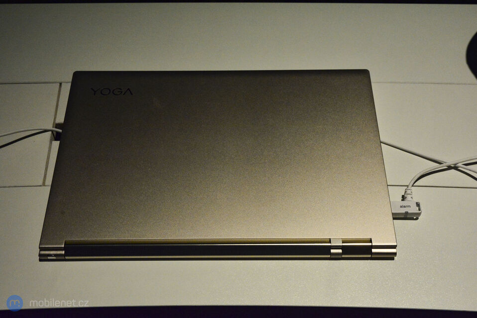 Lenovo Yoga C930