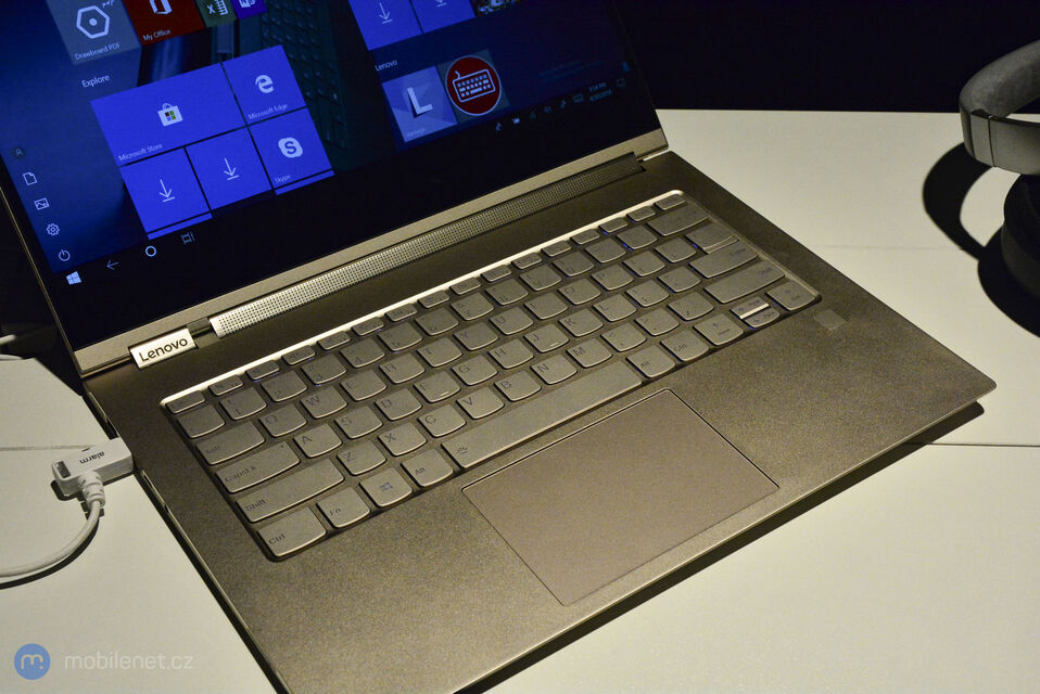 Lenovo Yoga C930