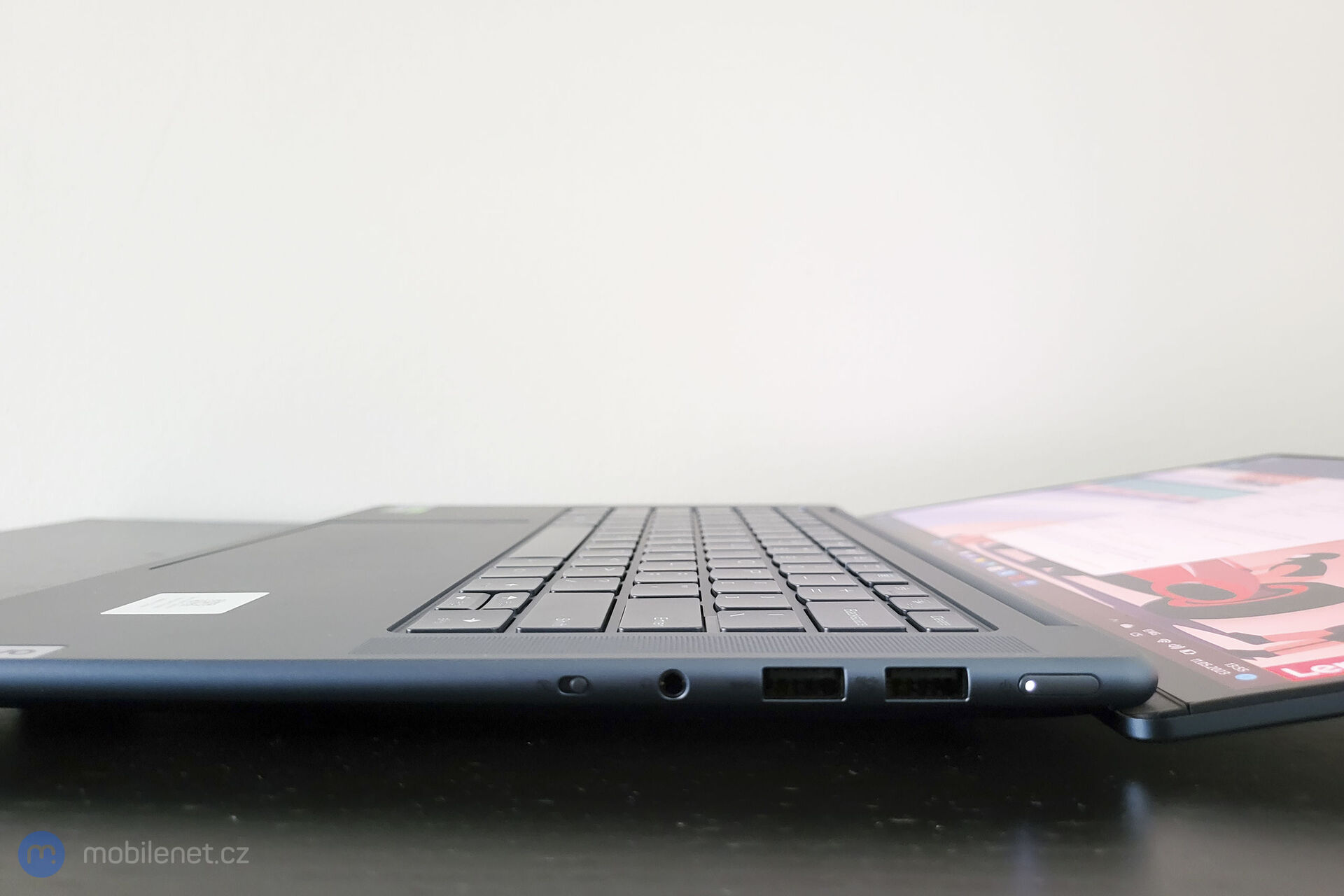 Lenovo Yoga Pro 9