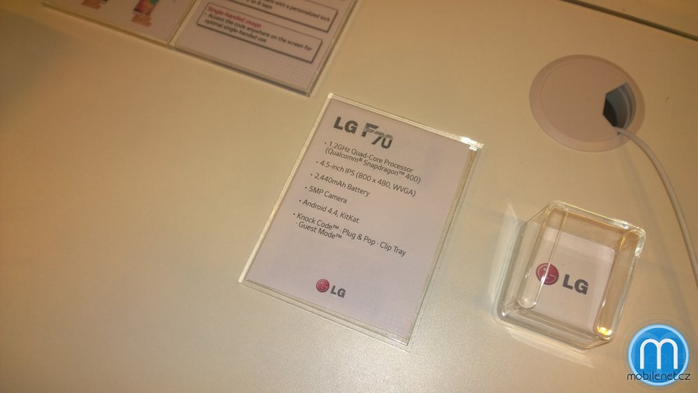 LG F70