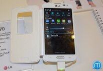 LG F70