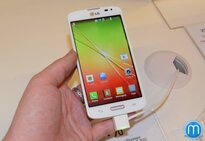 LG F70