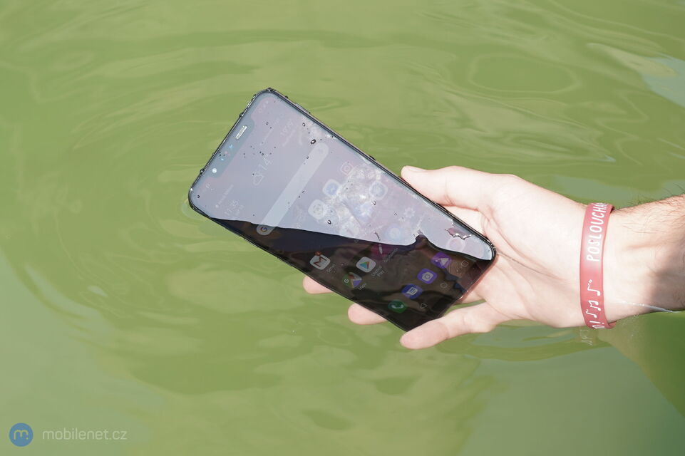 LG G8s ThinQ