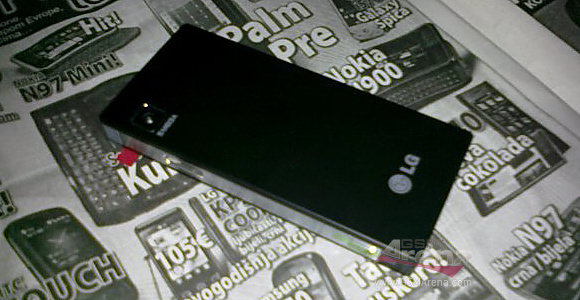 LG GD880