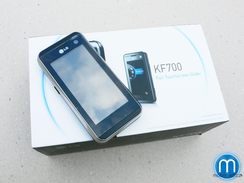 LG KF700