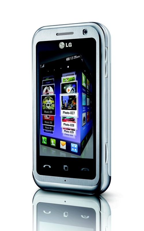 LG KM900 Arena: dotyková plejáda