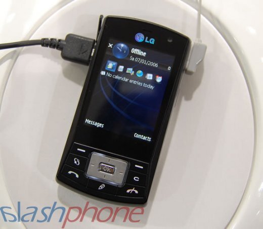 LG KS10: krasavec s příjmem streamované TV