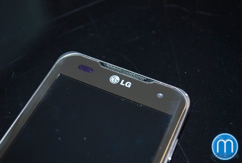 LG Optimus 2X