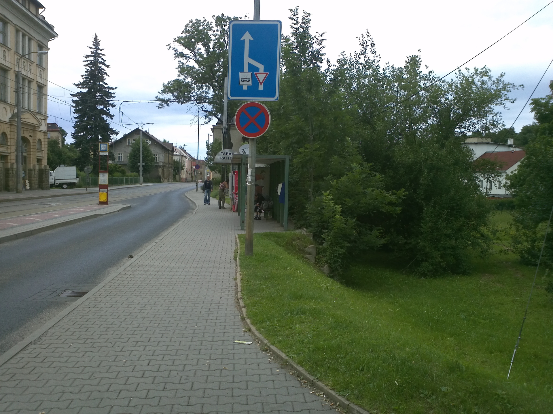 LG Optimus 2X, HTC Sensation, Samsung Galaxy S II