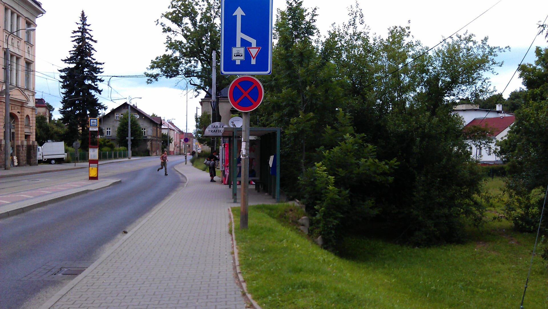 LG Optimus 2X, HTC Sensation, Samsung Galaxy S II