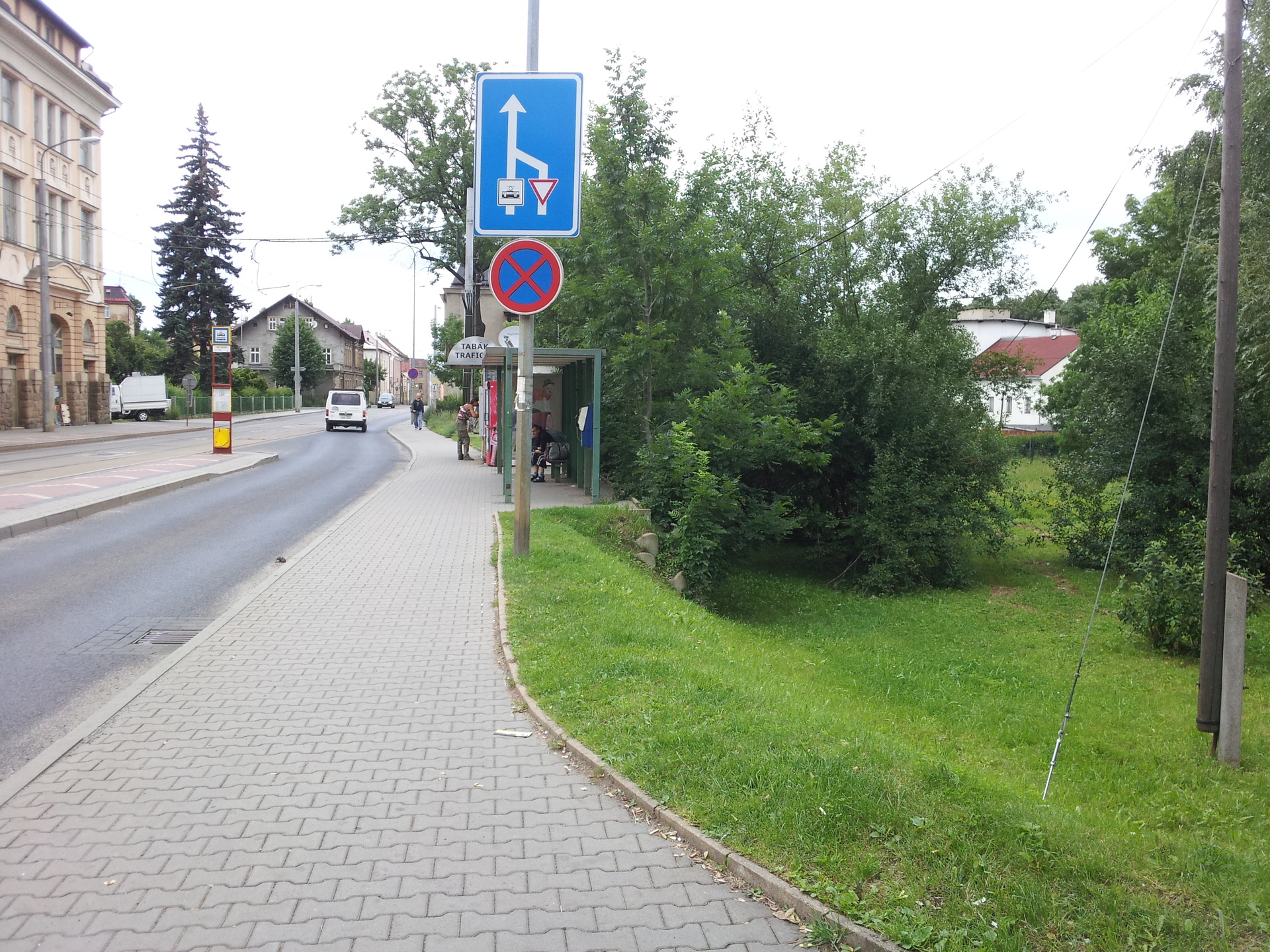 LG Optimus 2X, HTC Sensation, Samsung Galaxy S II