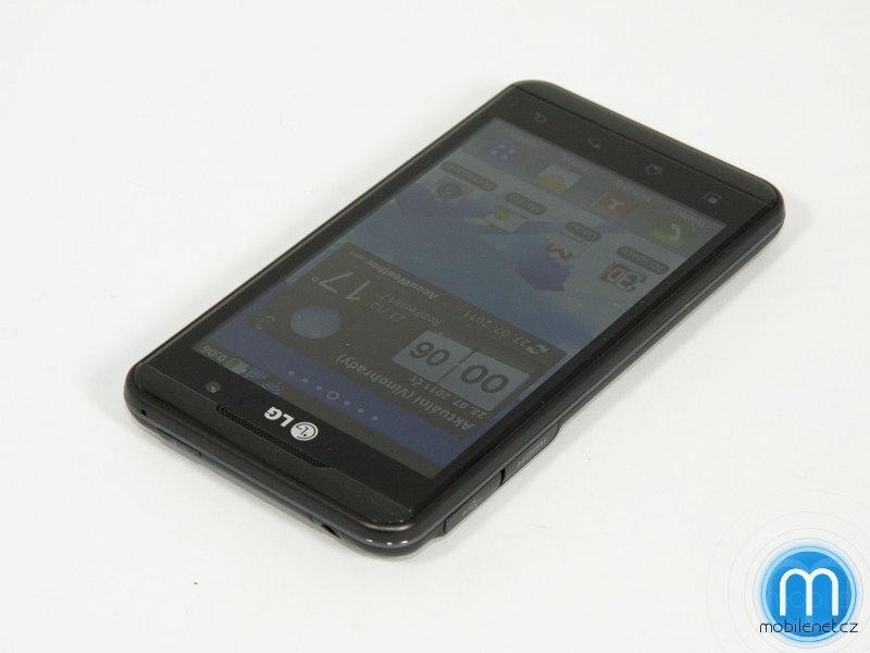 LG Optimus 3D
