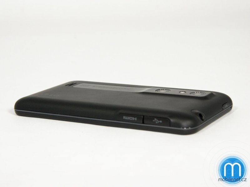 LG Optimus 3D