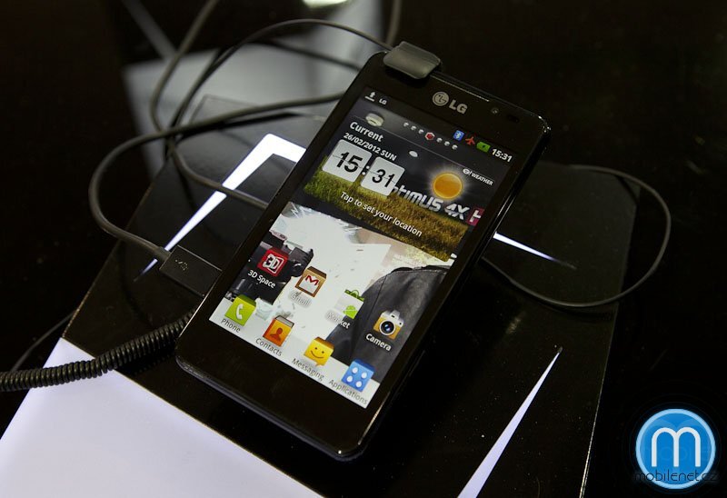 LG Optimus 3D Max