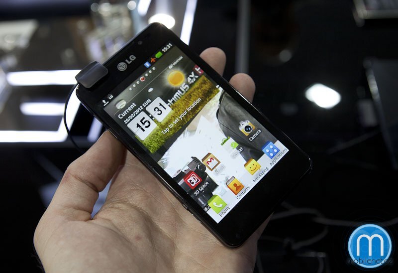 LG Optimus 3D Max