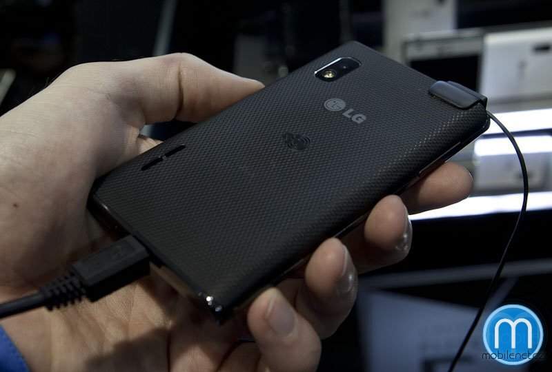 LG Optimus L5