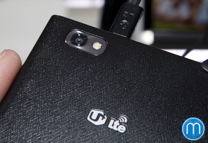 LG Optimus Vu